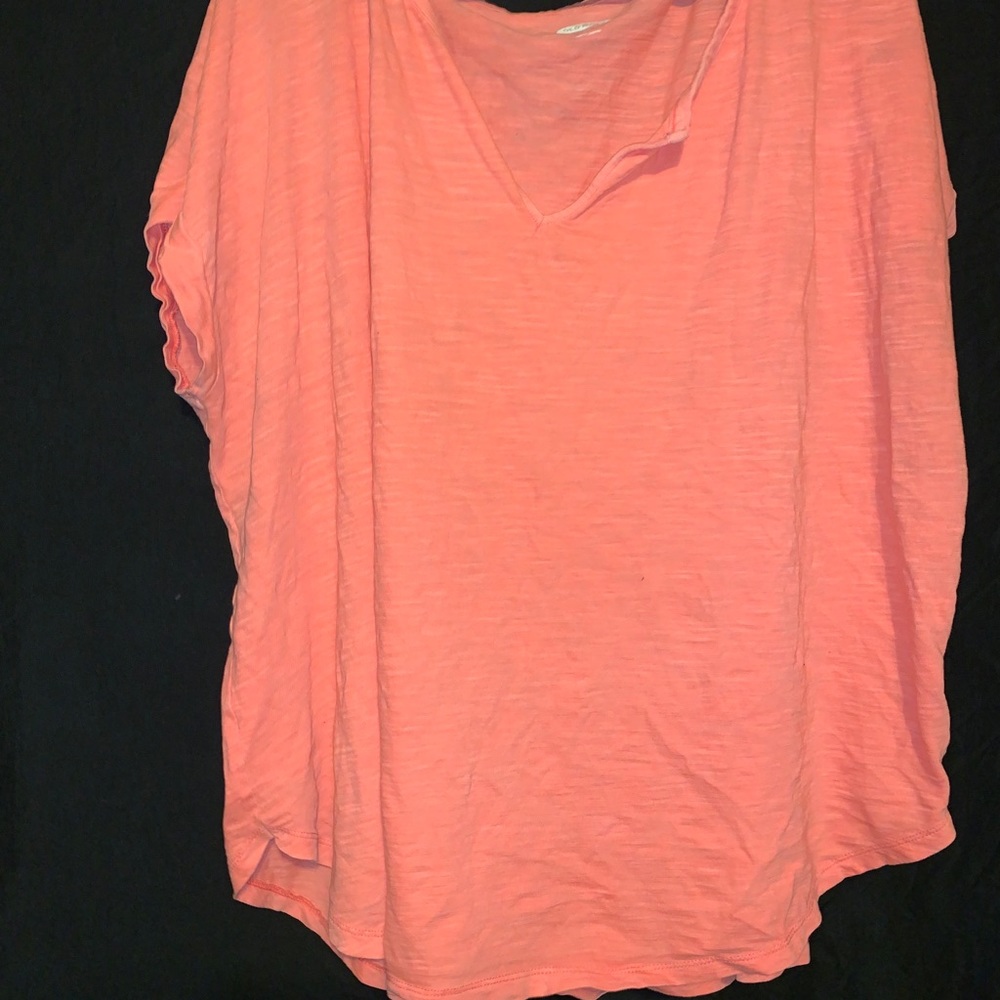 old navy shirt